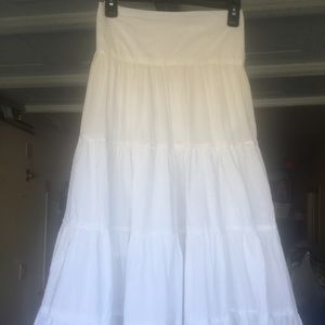 Maxi white skirt, size 14